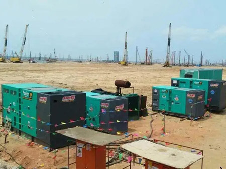 盈江测量水冷式机油散热器密封件尺寸的具体步骤是什么？